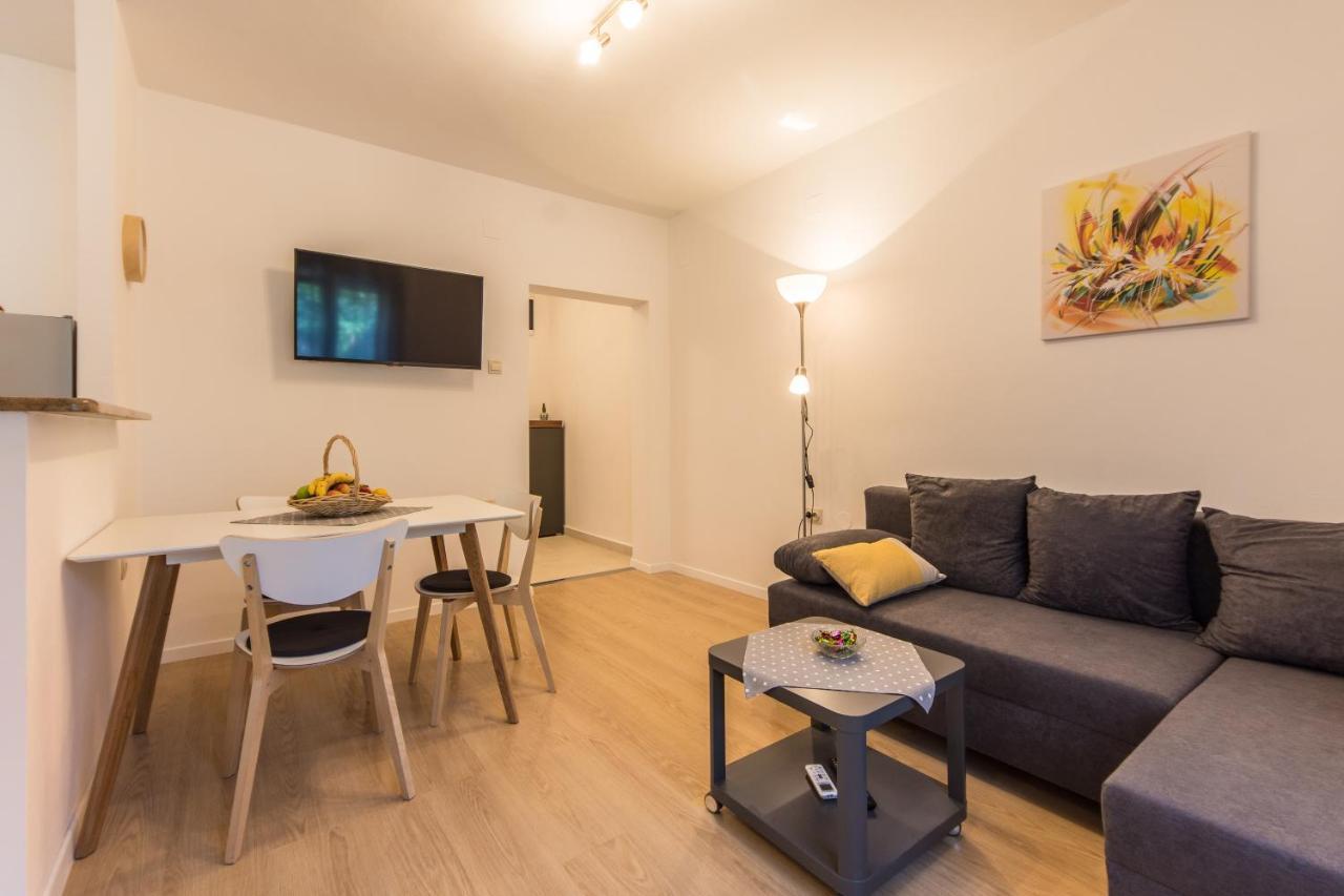 Apartamento Piccola Pineta Pula Exterior foto